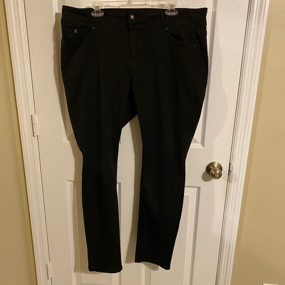 Black jean pants